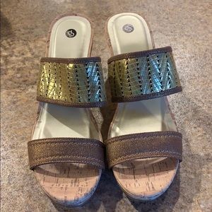 Dressbarn Wedges Size 10